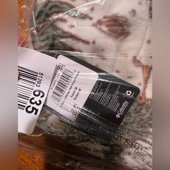 Kid’s Columbia Disney Mickey’s Outdoor Collection half snap Fleece pullover - Picture 5 of 6